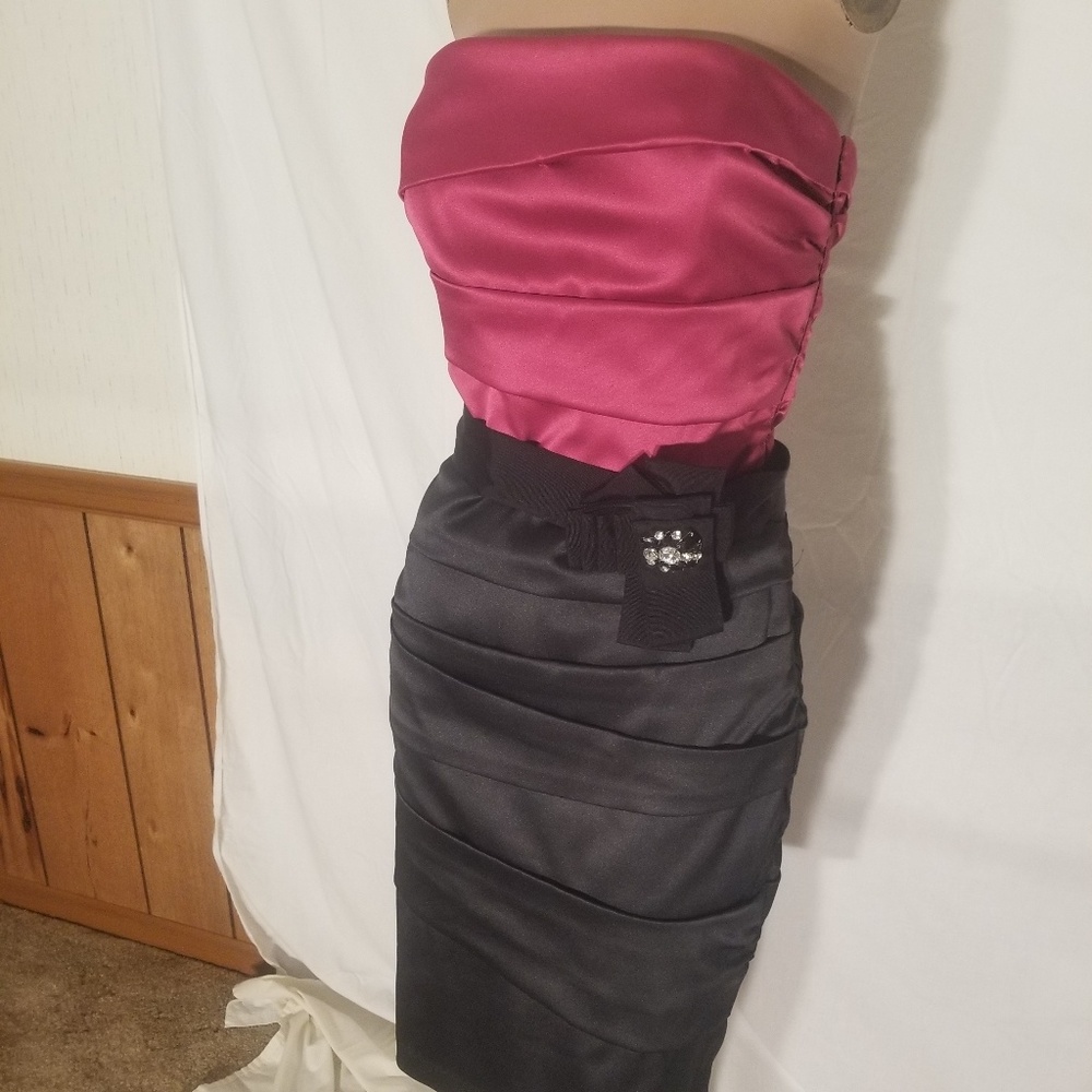White House Black Market Strapless Dress in Pink and Black